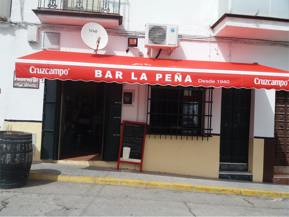 bar la peтФЬтЦТa desde 1940