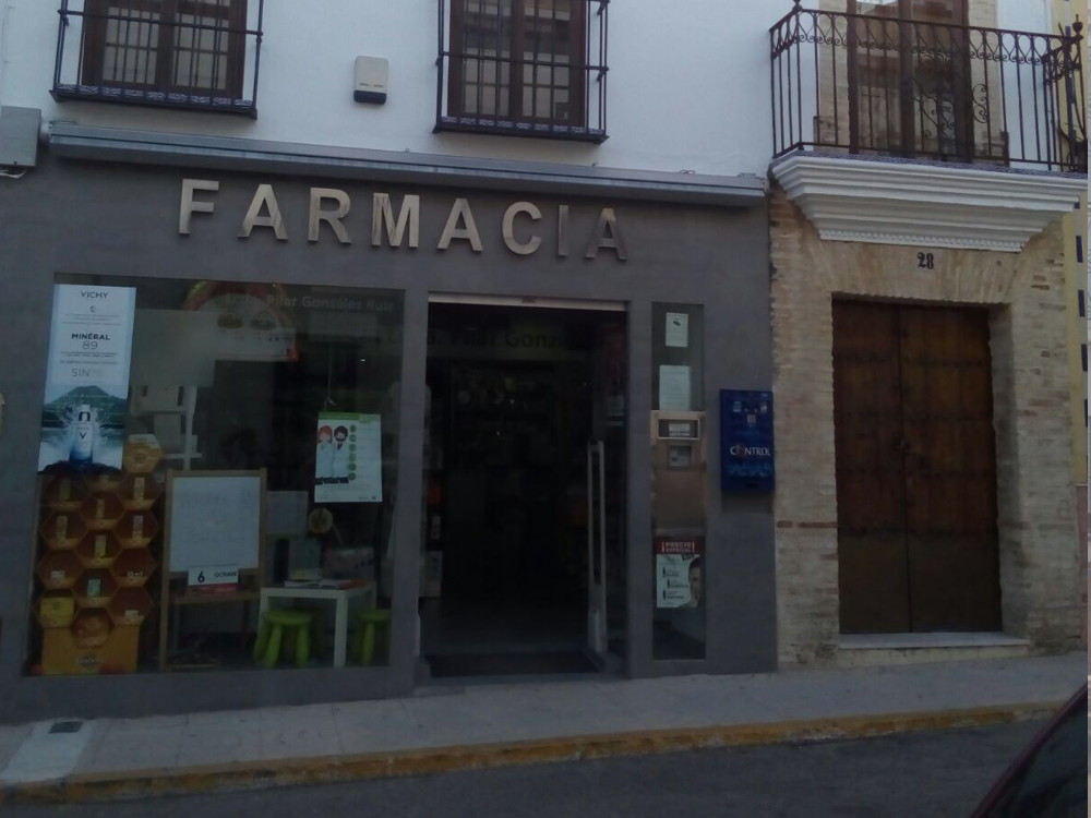 Farmacy LCD. Pilar González